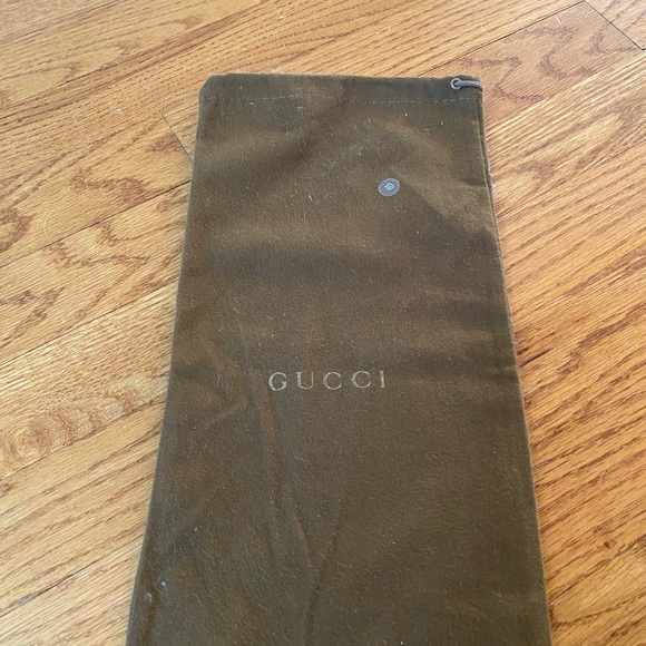 Gucci suede loafer women’s size 9.5 US, 40 EUR - Picture 5 of 5